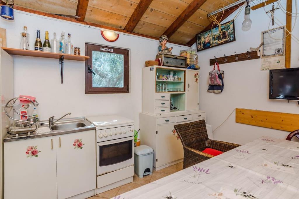 Apartment Roko - Up To 4 People With Free Parking Задар Екстер'єр фото